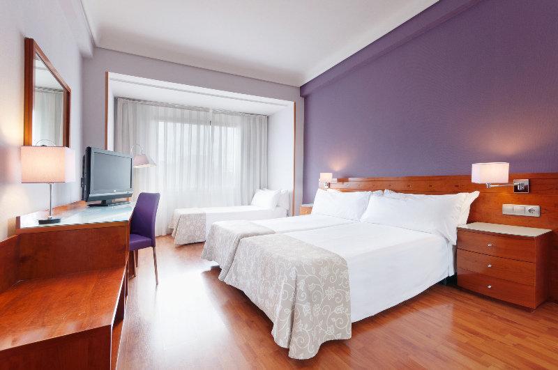 Hotel Madrid Centro, Affiliated by Meliá Esterno foto