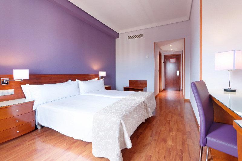 Hotel Madrid Centro, Affiliated by Meliá Esterno foto