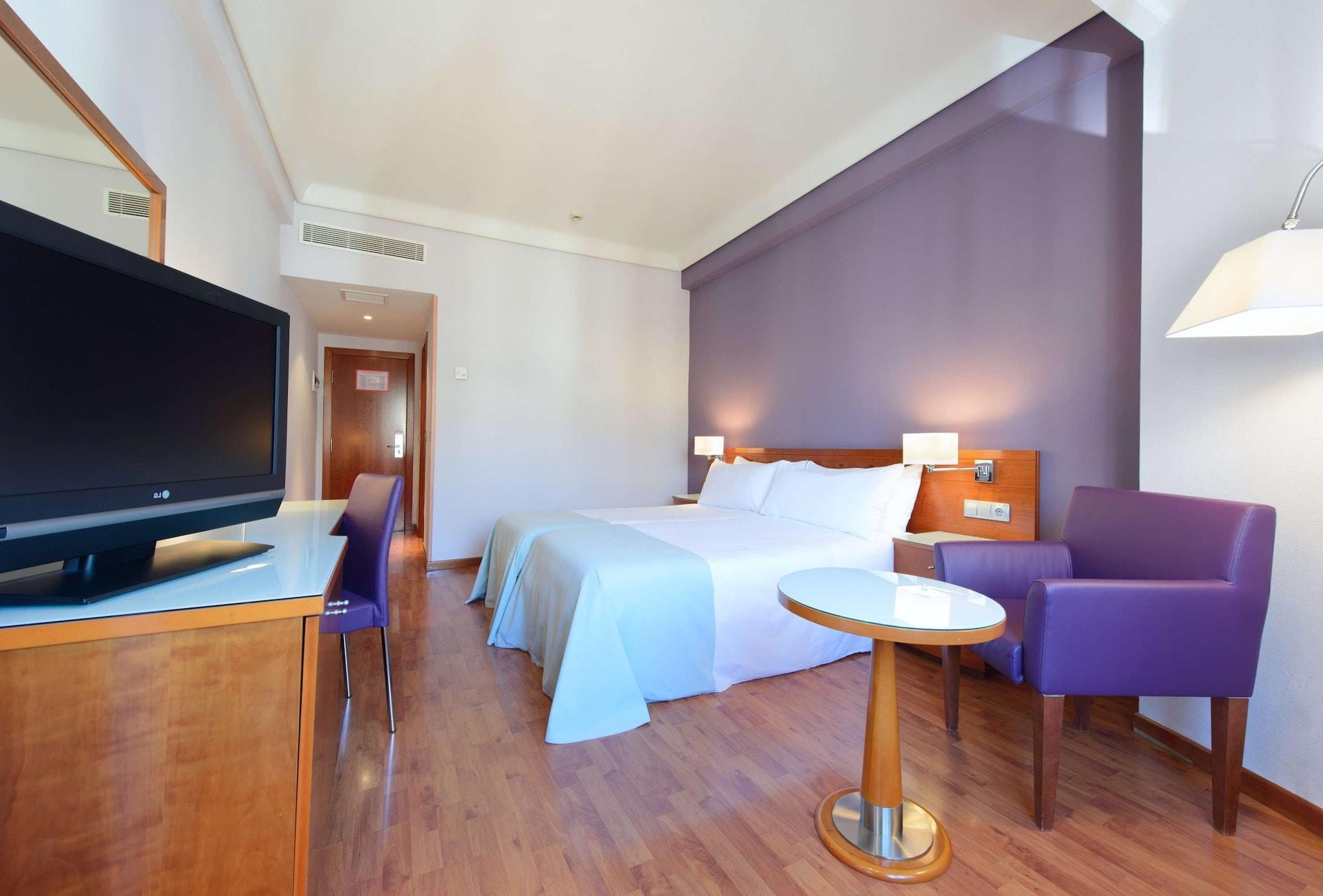 Hotel Madrid Centro, Affiliated by Meliá Esterno foto