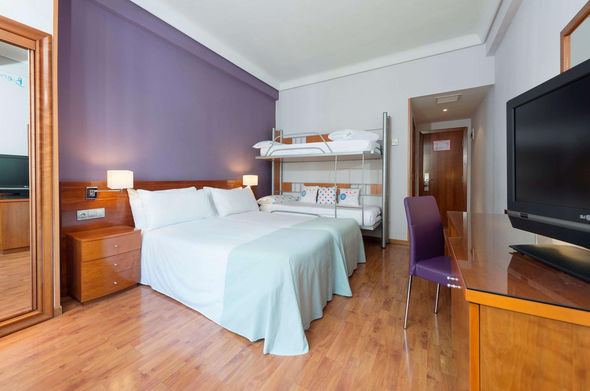 Hotel Madrid Centro, Affiliated by Meliá Esterno foto