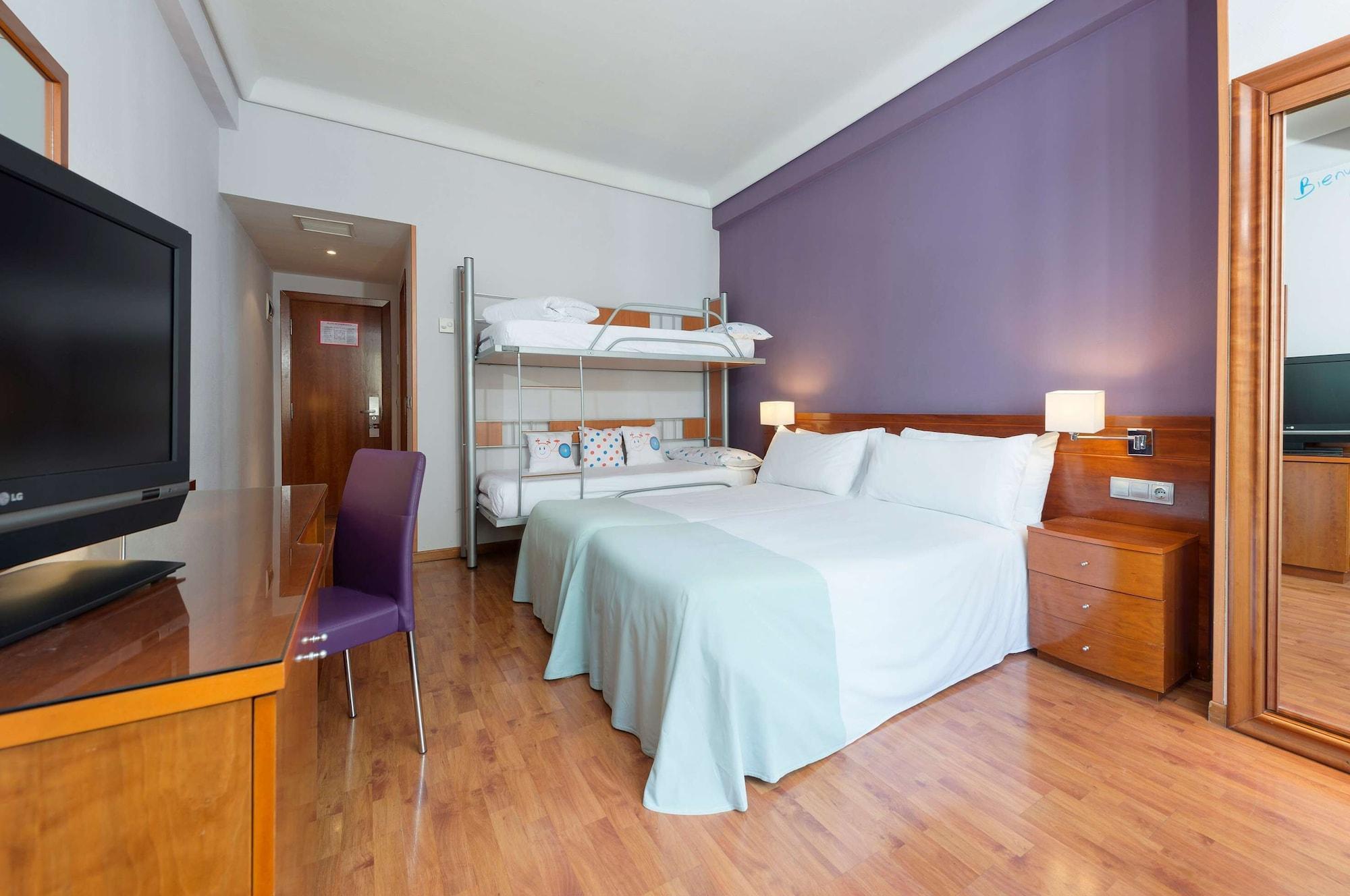 Hotel Madrid Centro, Affiliated by Meliá Esterno foto