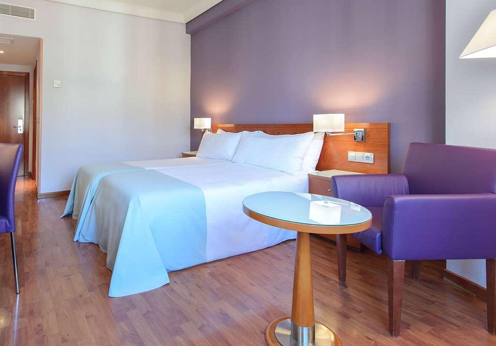 Hotel Madrid Centro, Affiliated by Meliá Camera foto