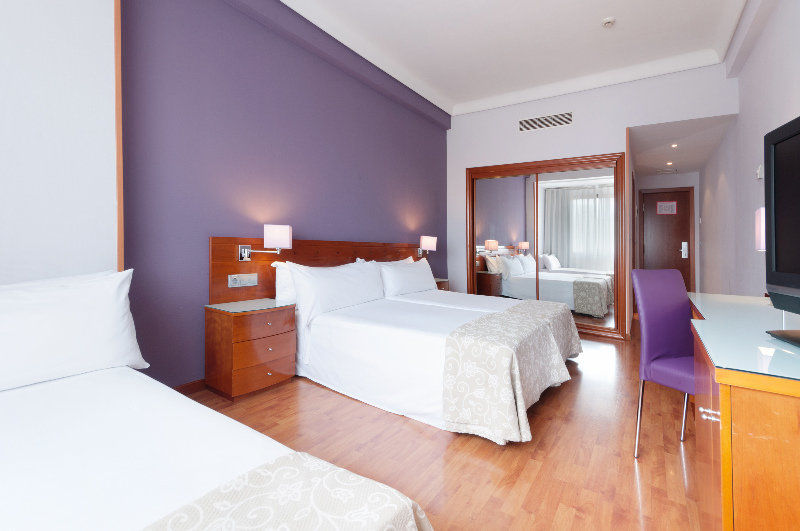 Hotel Madrid Centro, Affiliated by Meliá Esterno foto
