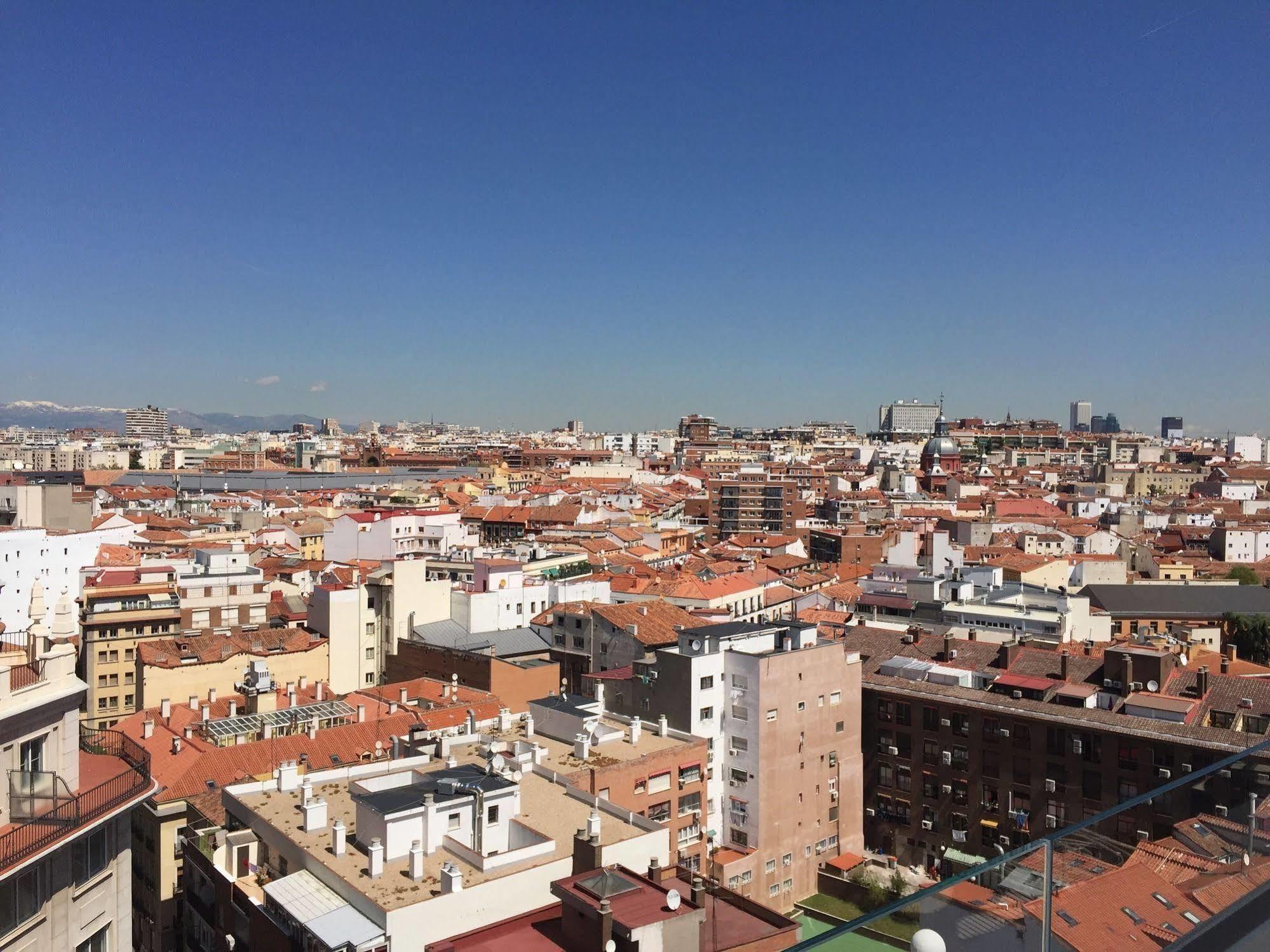 Hotel Madrid Centro, Affiliated by Meliá Esterno foto